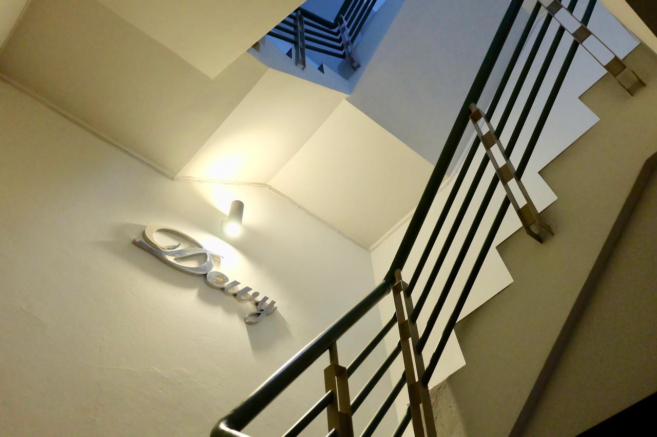 Dewyhouse Hostel Chiang Mai Bagian luar foto