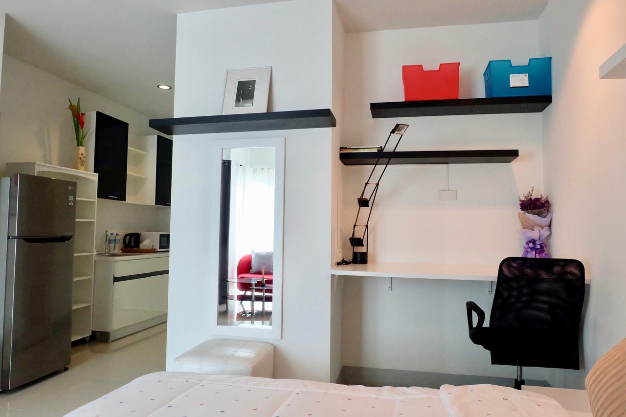 Dewyhouse Hostel Chiang Mai Bagian luar foto