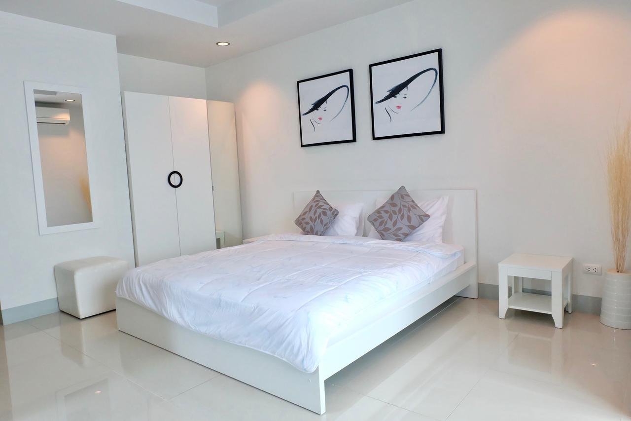 Dewyhouse Hostel Chiang Mai Bagian luar foto